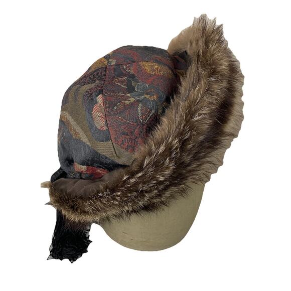 VTG 90s Von Henneberg Silk Brocade Tapestry Fur Lined Hat Artsy Handmade S/M main image 14